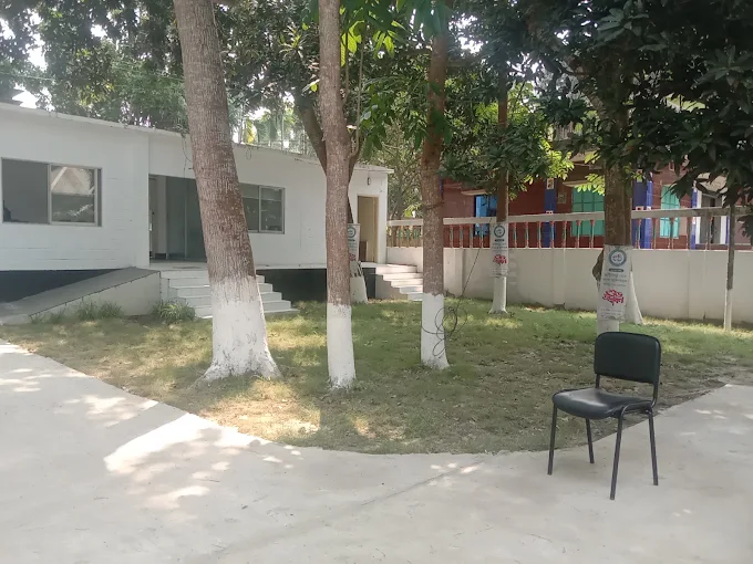 আমাদের হাসপাতাল